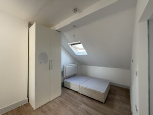 80596FFB-50E5-4320-B18E-90240924B6C1_1_105_c