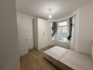 C8D272F4-A750-4AED-9BC2-65C5FC0BC893_1_105_c