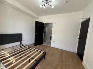 FB92EF3F-B20F-4C4A-97A3-F5953CE7DD1C_1_105_c